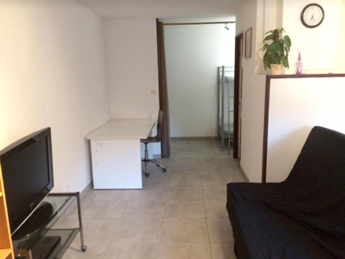 Appartement Charmant A Canet En Roussillon 36 M² Piscine Partagee Exterior foto
