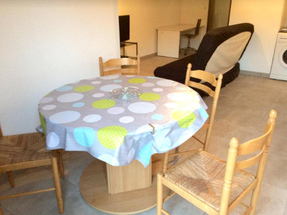 Appartement Charmant A Canet En Roussillon 36 M² Piscine Partagee Exterior foto